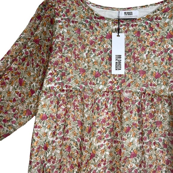 Baby Love Me Mini in Ivory Steve Madden Small NWT (FLAW) - Picture 8 of 9